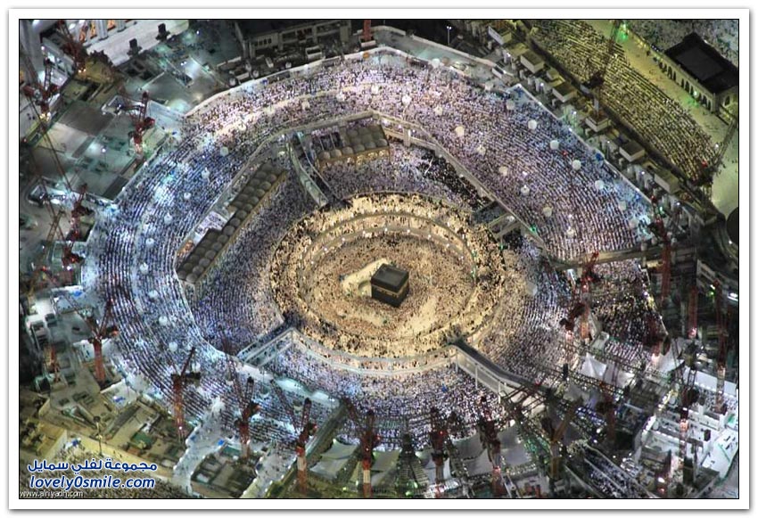 الحرم المكي ليلة السابع والعشرين من رمضان لعام 1436 هـ