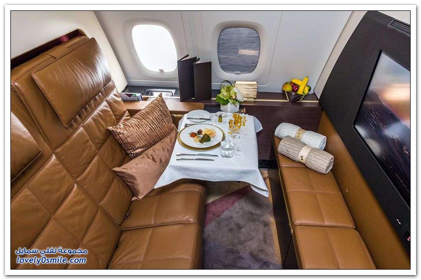 طائرة إيرباص A380 لطيران الاتحاد
