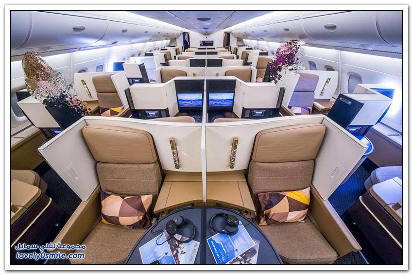 طائرة إيرباص A380 لطيران الاتحاد