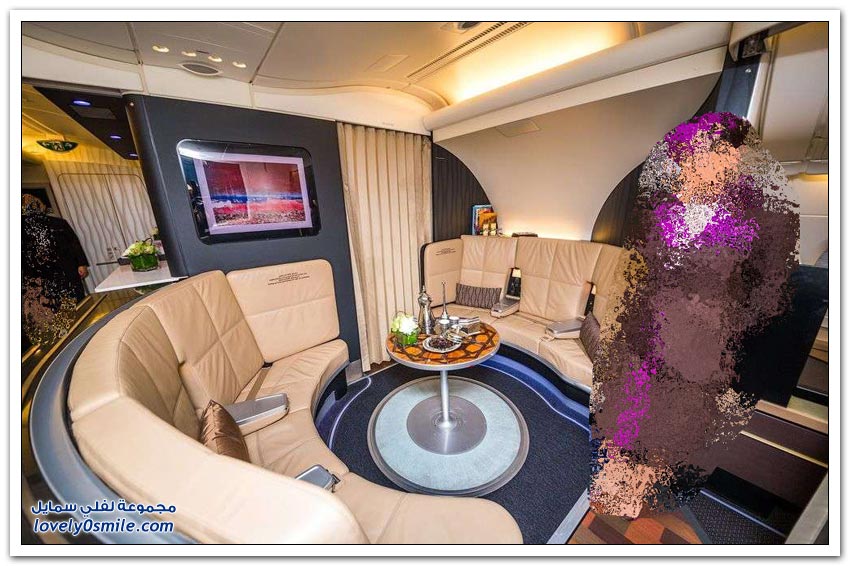 طائرة إيرباص A380 لطيران الاتحاد