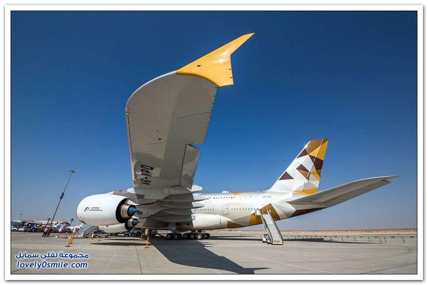 طائرة إيرباص A380 لطيران الاتحاد