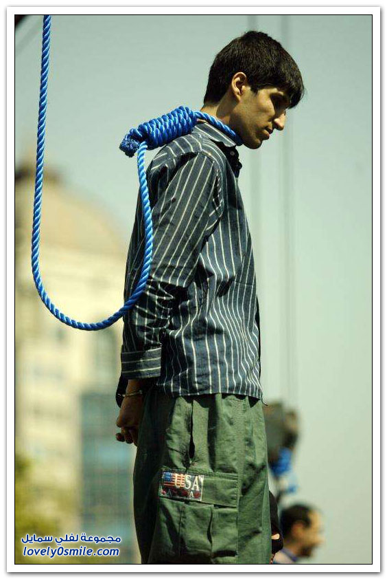 صور لإعدام أهل السنة في إيران