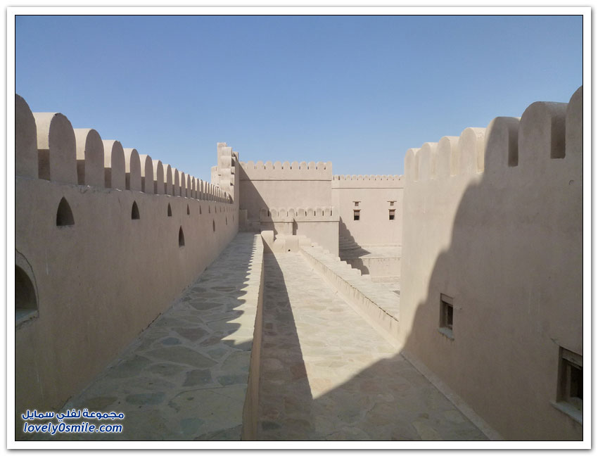قلعة نخل أبرز المعالم التاريخية بسلطنة عمان