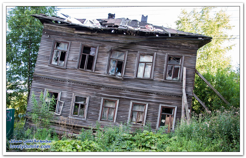مباني مهجورة من أيام الاتحاد السوفيتي