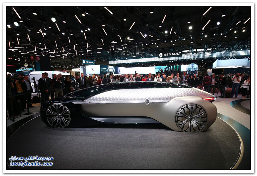 السيارات الكهربائية والكلاسيكية في معرض باريس للسيارات 2018م