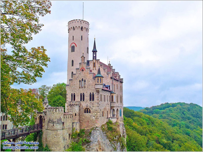 قلعة ليختنشتاين في ألمانيا
