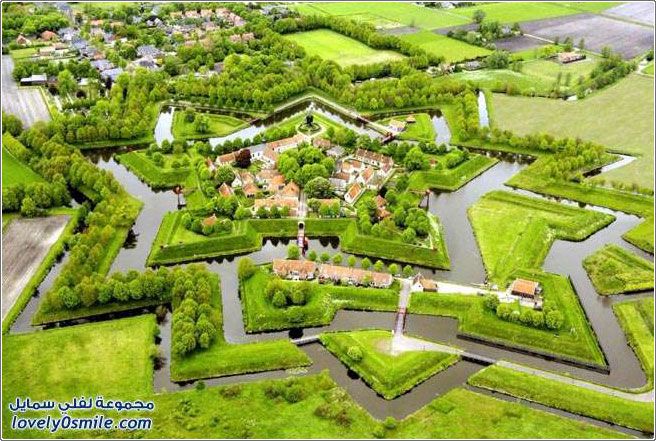 قلعة نجوم Bourtange في هولندا