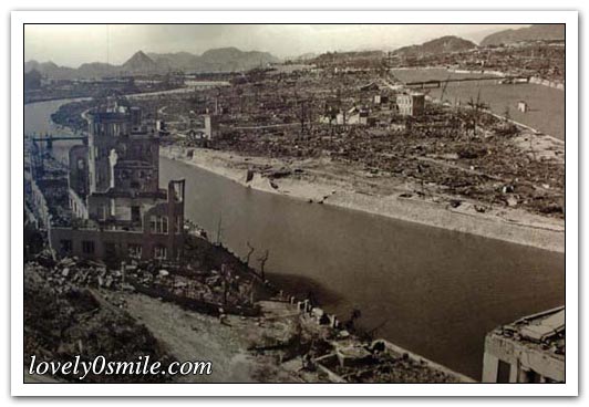 ذكرى قنبلة هيروشيما صور لفلي سمايل 